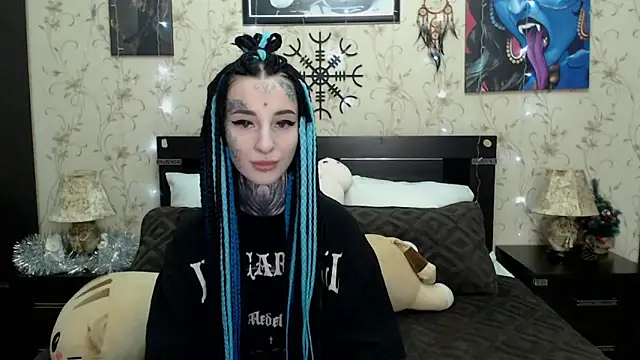 Velvetbat online show from 12-18-25, 07:14