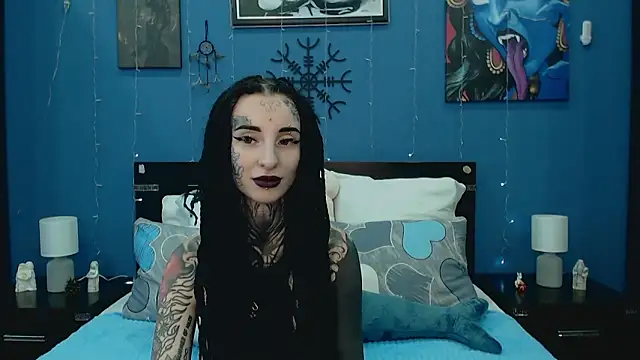 Velvetbat online show from 06-18-26, 07:30