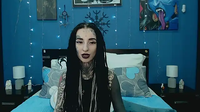 Velvetbat online show from 06-18-26, 09:14