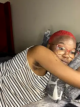 Snapshot of YummyMelanin117 chatting on 09-09-25, 04:45 YummyMelanin117 online show from 09-09-25, 04:45