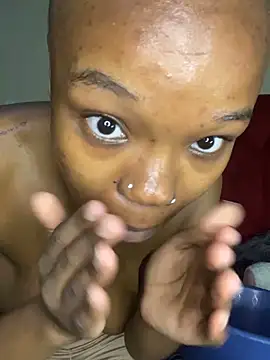 Snapshot of YummyMelanin117 chatting on 10-23-25, 07:56 YummyMelanin117 online show from 10-23-25, 07:56