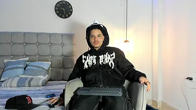 samxx muscle online show from 10-17-25, 03:36