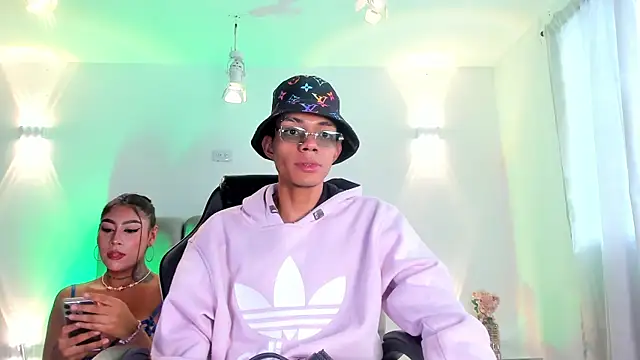 candyandmarilyn online show from 04-26-26, 09:34