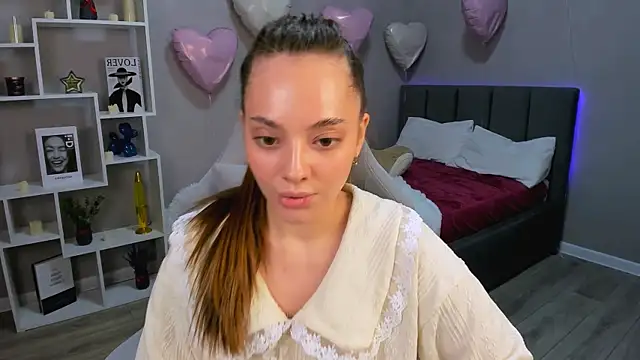 MelanieAlves online show from 02-27-26, 06:08