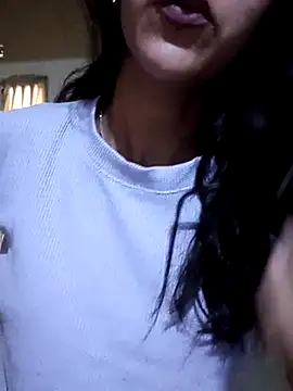 Snapshot of Camilitah chatting on 03-14-26, 11:37 Camilitah online show from 03-14-26, 11:37