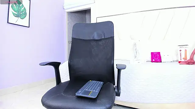 Snapshot of Katha03_ chatting on 02-05-26, 07:40 Katha03 online show from 02-05-26, 07:40