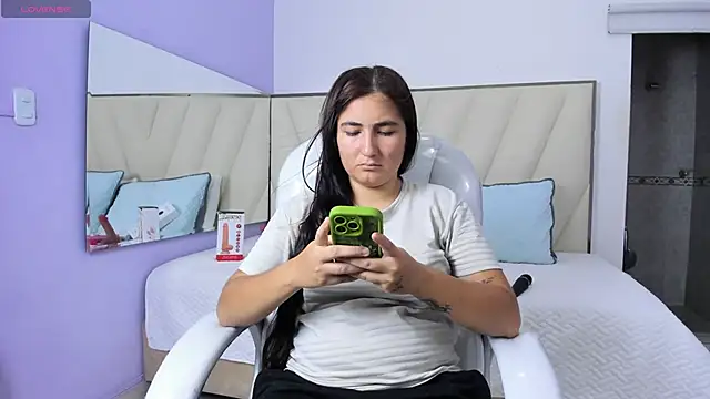 Snapshot of Katha03_ chatting on 03-13-26, 08:15 Katha03 online show from 03-13-26, 08:15