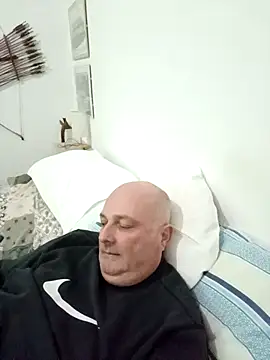 Alexis Bull online show from 01-12-26, 09:20