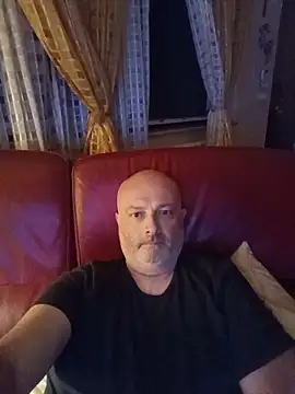 Alexis Bull online show from 06-06-26, 10:25