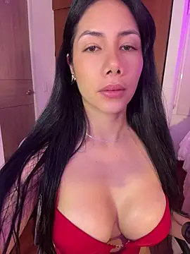 ArianaReynoldss online show from 06-18-26, 10:09