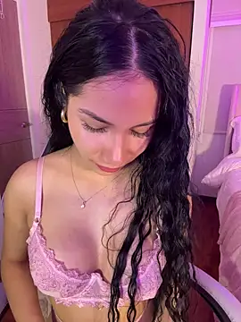 ArianaReynoldss online show from 07-14-26, 10:21
