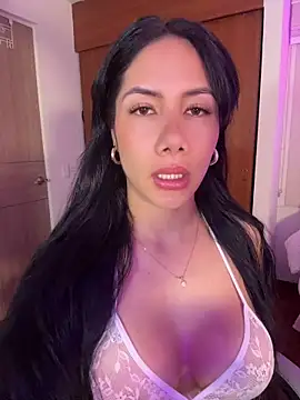 ArianaReynoldss online show from 07-24-26, 10:24