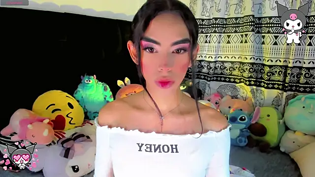 Snapshot of Valensx_oficiall chatting on 01-06-26, 04:00 Valensx oficiall online show from 01-06-26, 04:00