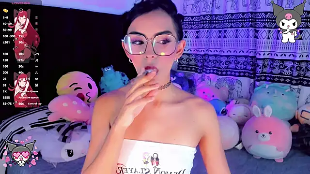 Snapshot of Valensx_oficiall chatting on 01-11-26, 03:33 Valensx oficiall online show from 01-11-26, 03:33