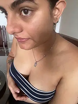 Snapshot of carlafox05 chatting on 03-16-26, 01:59 carlafox05 online show from 03-16-26, 01:59