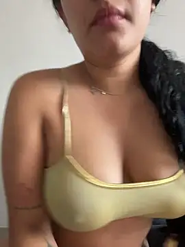Snapshot of carlafox05 chatting on 07-30-26, 01:21 carlafox05 online show from 07-30-26, 01:21