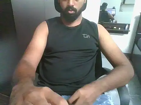 lovelyakash69 online show from 10-06-25, 03:26