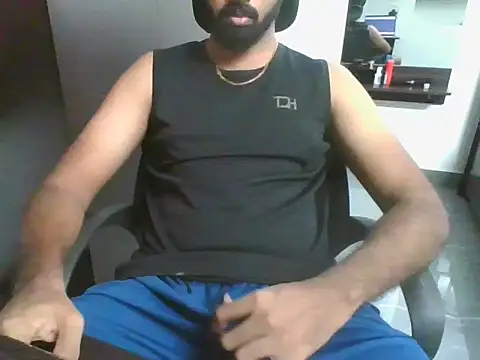 Snapshot of lovelyakash69 chatting on 06-30-26, 05:30 lovelyakash69 online show from 06-30-26, 05:30