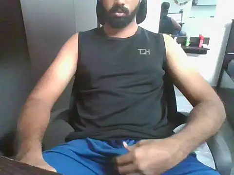 Snapshot of lovelyakash69 chatting on 07-23-26, 05:27 lovelyakash69 online show from 07-23-26, 05:27