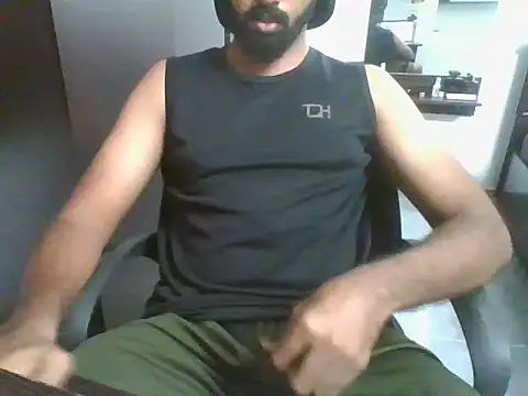 Snapshot of lovelyakash69 chatting on 08-04-26, 04:48 lovelyakash69 online show from 08-04-26, 04:48