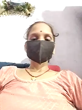 Soniy-Maax online show from 09-29-25, 05:18