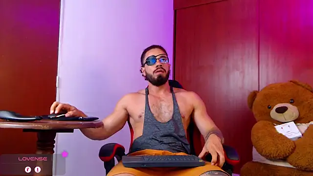 Snapshot of pirata_fitness chatting on 09-24-25, 08:28 pirata fitness online show from 09-24-25, 08:28