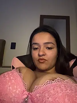 Snapshot of Manu_2002_ chatting on 02-17-26, 03:14 Manu 2002 online show from 02-17-26, 03:14