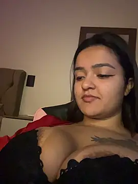 Snapshot of Manu_2002_ chatting on 02-24-26, 03:54 Manu 2002 online show from 02-24-26, 03:54