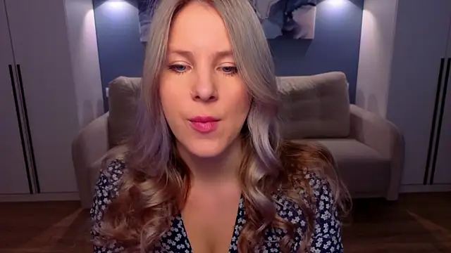 MelanieBennett online show from 03-30-26, 08:04