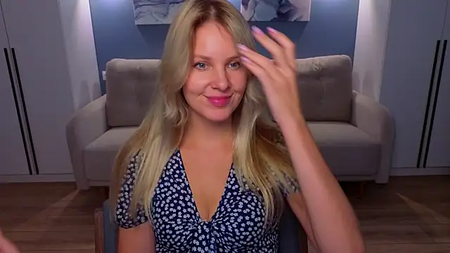 MelanieBennett online show from 07-14-26, 08:41