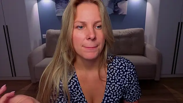 MelanieBennett online show from 07-16-26, 09:26