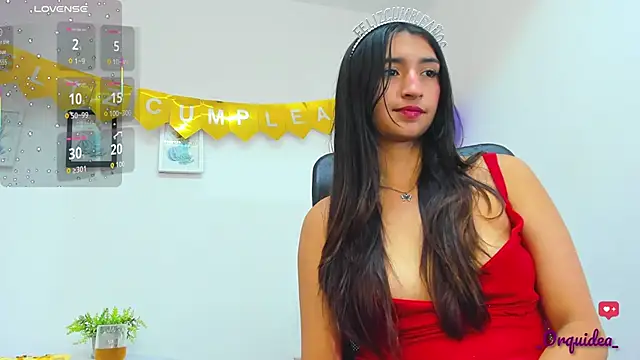 Snapshot of _Orquidea_ chatting on 09-30-25, 02:11 Orquidea online show from 09-30-25, 02:11