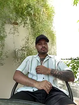 Snapshot of PapiStan chatting on 09-10-25, 04:18 PapiStan online show from 09-10-25, 04:18