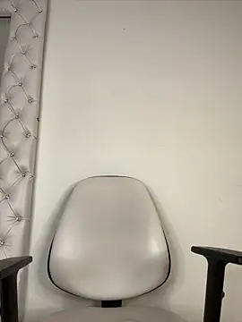 Snapshot of PapiStan chatting on 11-24-25, 02:55 PapiStan online show from 11-24-25, 02:55