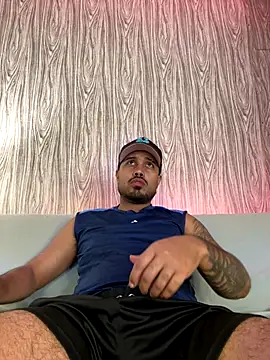 Snapshot of PapiStan chatting on 12-22-25, 08:50 PapiStan online show from 12-22-25, 08:50