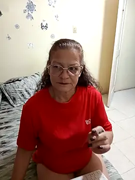 Snapshot of katrina_perez chatting on 03-23-25, 12:58 katrina perez online show from 03-23-25, 12:58
