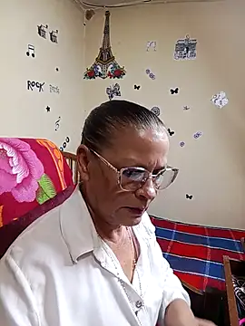 Snapshot of katrina_perez chatting on 10-08-25, 09:56 katrina perez online show from 10-08-25, 09:56