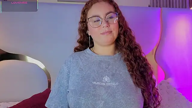 AmmberJones online show from 01-14-26, 01:06