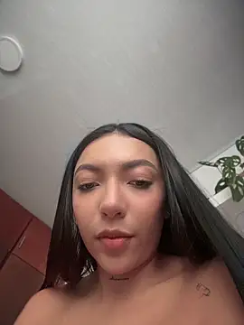 Snapshot of ImAshley1 chatting on 04-13-26, 02:00 ImAshley1 online show from 04-13-26, 02:00