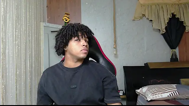 black king 241 online show from 04-14-26, 02:50