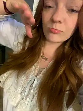 Snapshot of bankruptbabe chatting on 12-01-25, 06:07 bankruptbabe online show from 12-01-25, 06:07