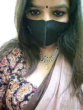 Snapshot of nivedha27 chatting on 12-20-25, 04:36 nivedha27 online show from 12-20-25, 04:36