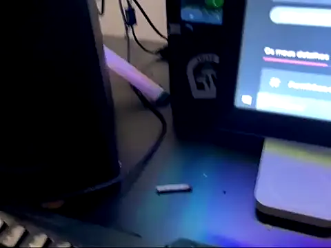 bigrosa21cm online show from 10-24-25, 10:17