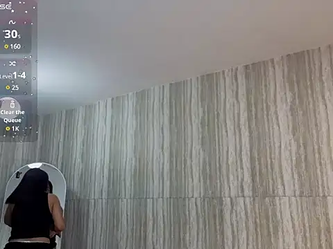 clementine t online show from 09-16-25, 02:34