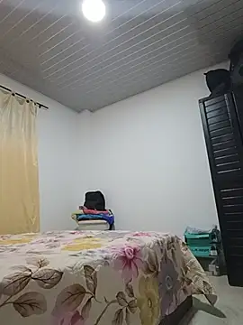 WALESKABBW ASS online show from 07-18-26, 10:41