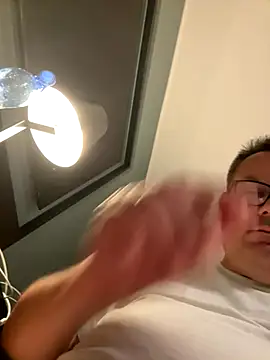 Snapshot of Naturfreund1965 chatting on 10-10-25, 12:53 Naturfreund1965 online show from 10-10-25, 12:53