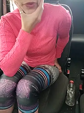 Snapshot of fuck_couple69 chatting on 10-29-25, 04:31 fuck couple69 online show from 10-29-25, 04:31