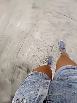 Snapshot of fuck_couple69 chatting on 11-12-25, 04:40 fuck couple69 online show from 11-12-25, 04:40