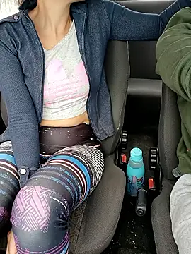 Snapshot of fuck_couple69 chatting on 12-01-25, 04:34 fuck couple69 online show from 12-01-25, 04:34