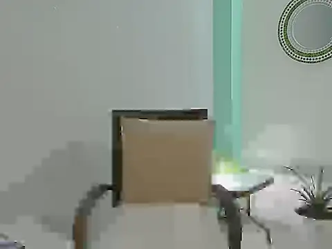 Snapshot of Alicia_Montess chatting on 11-29-25, 08:45 Alicia Montess online show from 11-29-25, 08:45